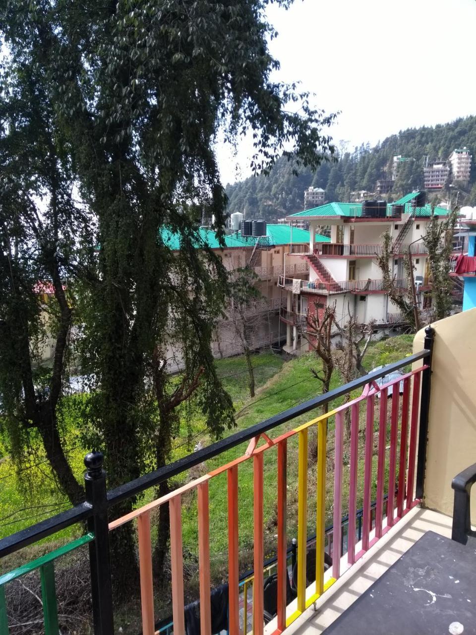 Хостел La Vaca India Mcleodganj Маклеод-Гандж Екстер'єр фото